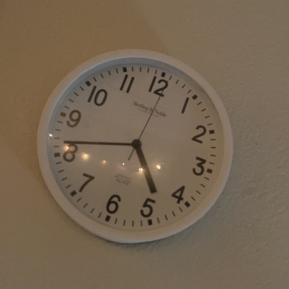 Clock - Picture 2 of 3